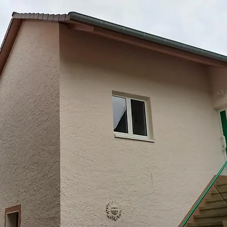 Wohnen Ueberm Atelier *