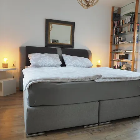 Wohnen Ueberm Atelier *