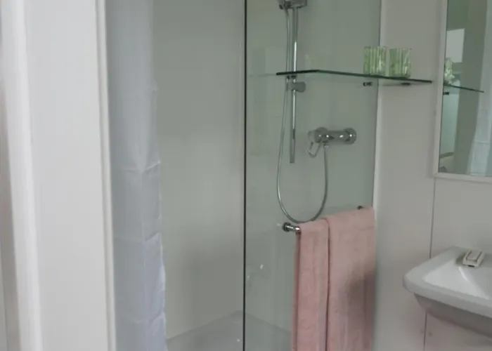 Wohnen Ueberm Atelier